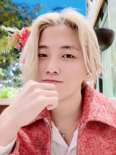 先輩、お久しぶりです